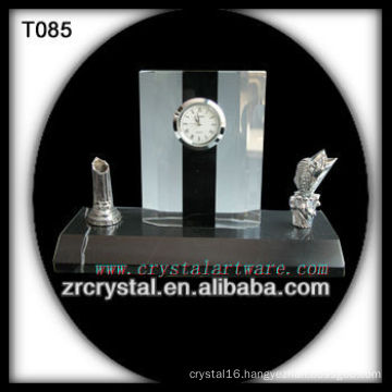 Wonderful K9 Crystal Clock T085